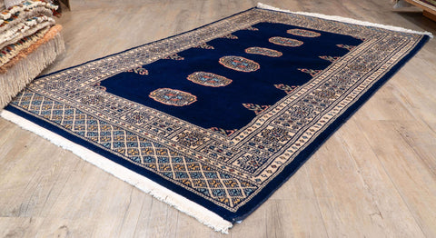 Handmade Pakistan Bokhara rug - 310387