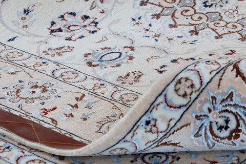 Fine handmade Oriental Nain rug - WS306301